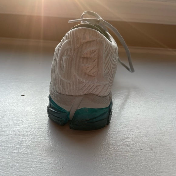 ASICS Running Shoe - Picture 8 of 9